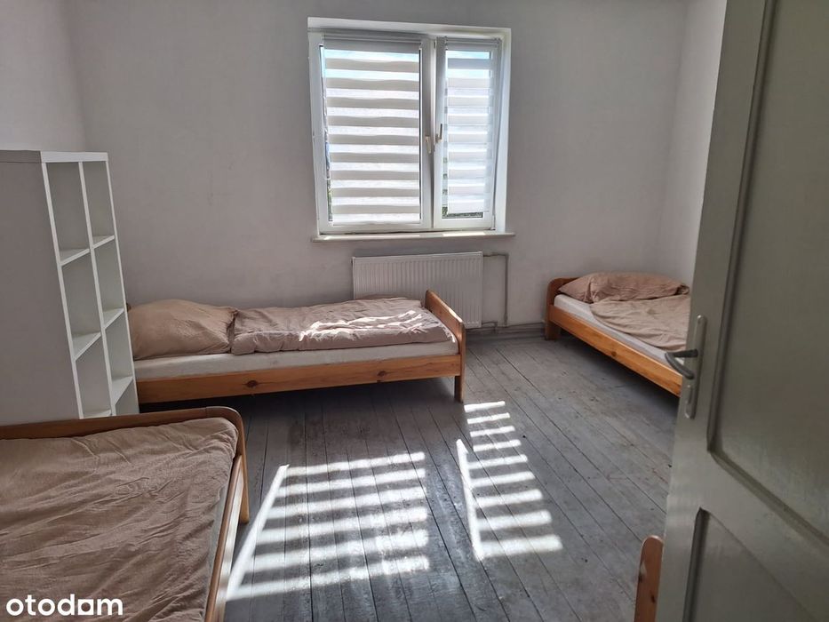4 pokoje 80m2 plus strych 80m2 plus GARAŻ plus 2 pom. gosp. - 90% DOMU