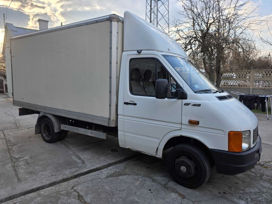 LT 46 1999 r. Przebieg 425 532 tyś. km Kontener