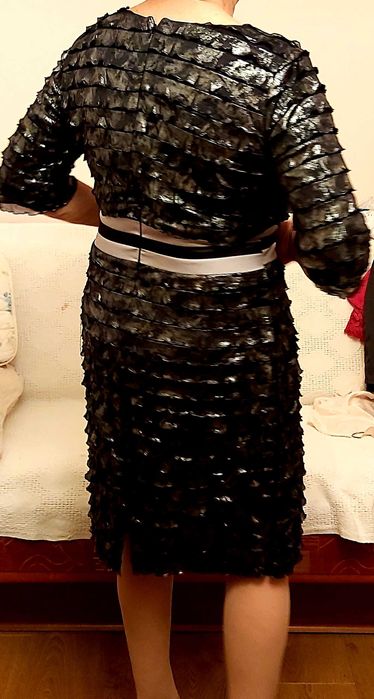 czarna wizytowa sukienka