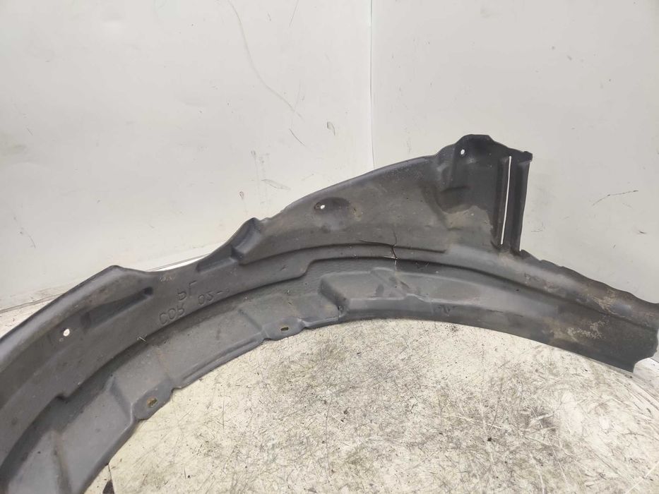 Toyota Corolla E12 Nadkole Lewe Przednie Lewy Przód