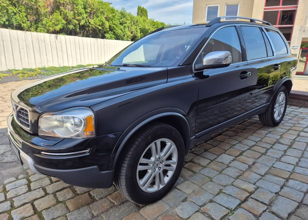 Продам Volvo XC 90 2.4 TDI 4X4