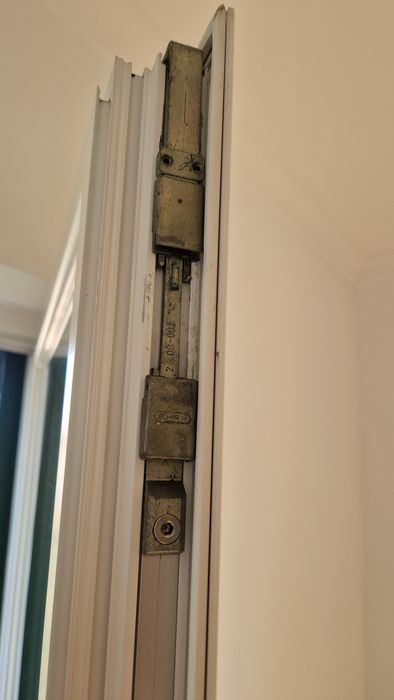 Reparação técnica janelas e estores