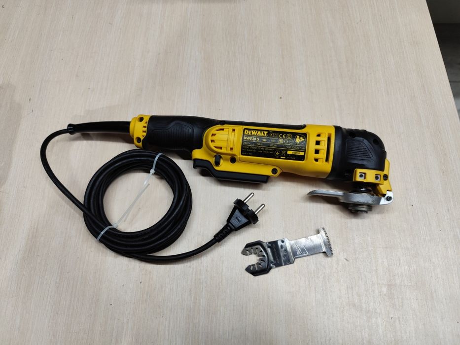 Вживаний DeWalt DWE 315 мережевий реноватор Деволт оригінал