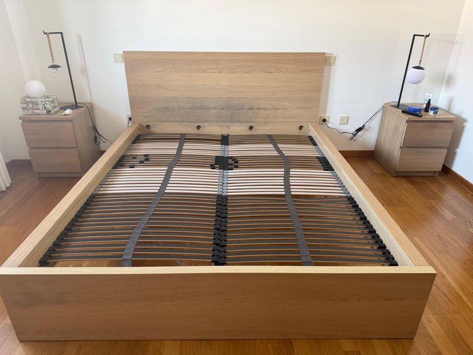 Cama casal IKEA 200x160