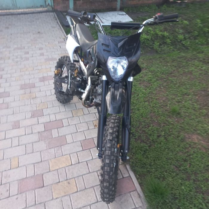 Продам пітбайк майже новий