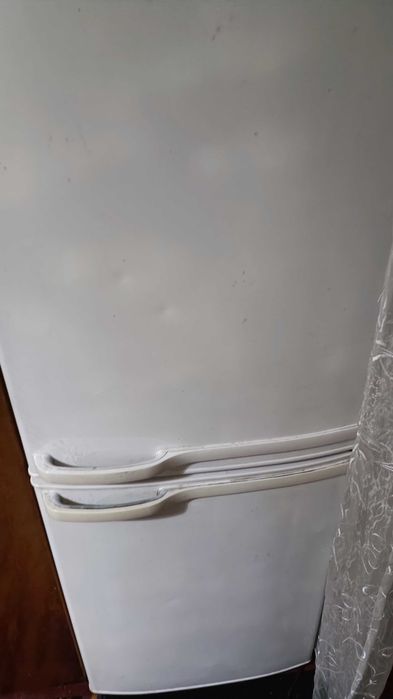 Продам холодильник SAMSUNG