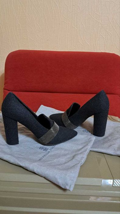 Туфлі жіночі Brunello Cucinelli сірі фетрові з ланцюжком, розмір 39