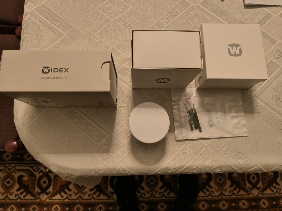 Aparat słuchowy Widex nowy na gwarancji