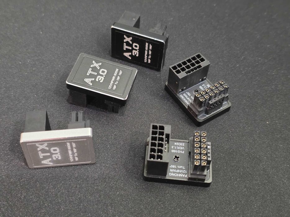 Przejściówka adapter kątowy 180 stopni GPU PCIe ATX3.0 12VHPWR RTX5070