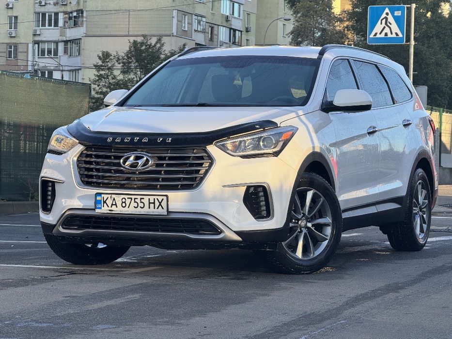 Hyundai Grand Santa Fe 2017 рік 3,3л бензин