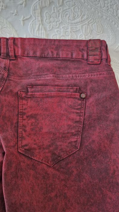 Calças Bershka estampadas, tamanho 40