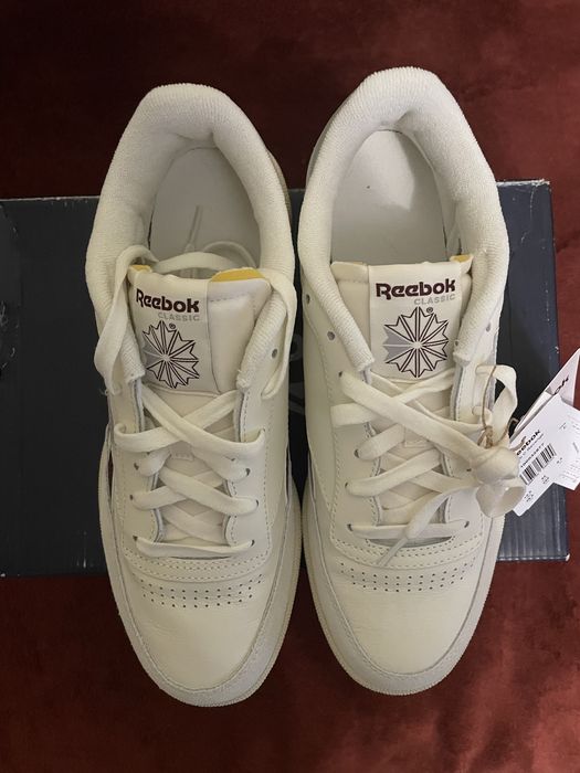 Reebok Club C Revenge
