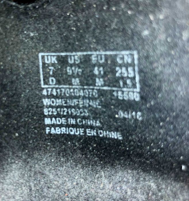 Clarks skórzane jesienne botki szpilki 40