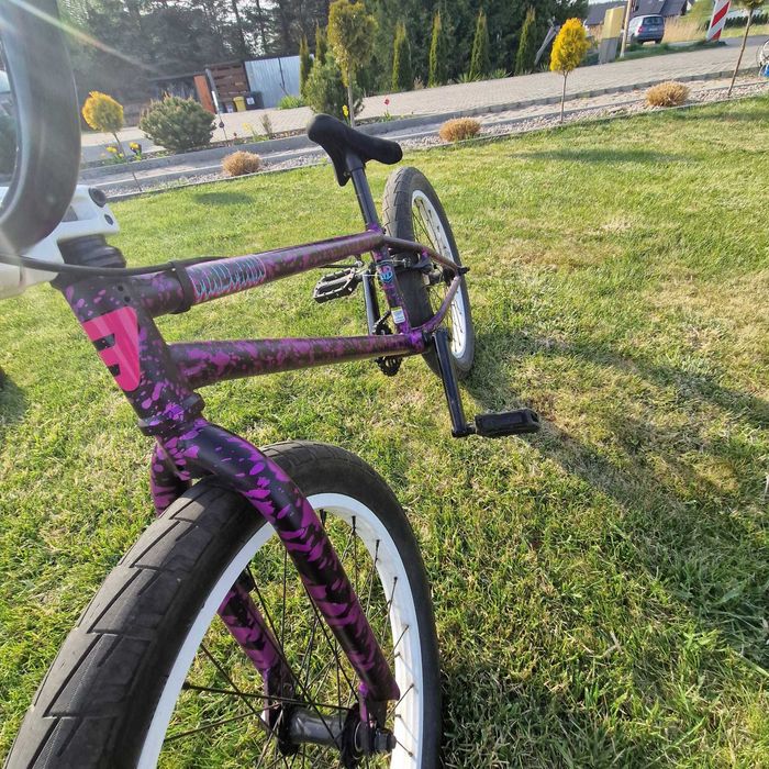 Rower BMX jak nowy! dodatkowo ochraniacze plus kask