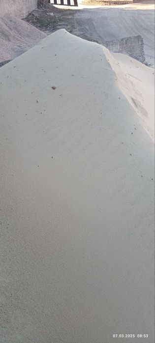 Пісок річковий..