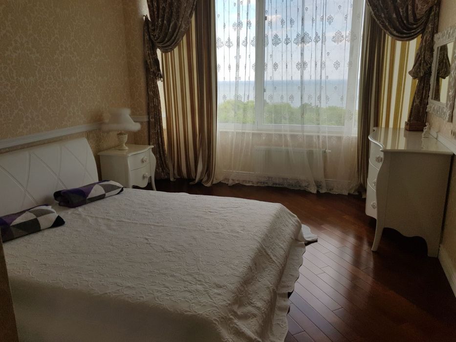 жк белый парус, 3 ком квартира