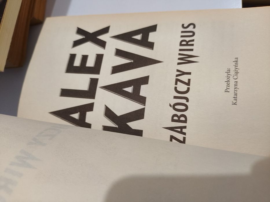 Alex Kava Zabójczy wirus kieszonkowa