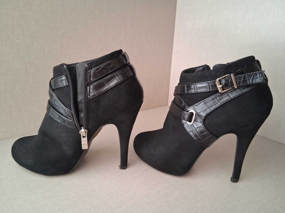 Sapatos (botins e botas) senhora