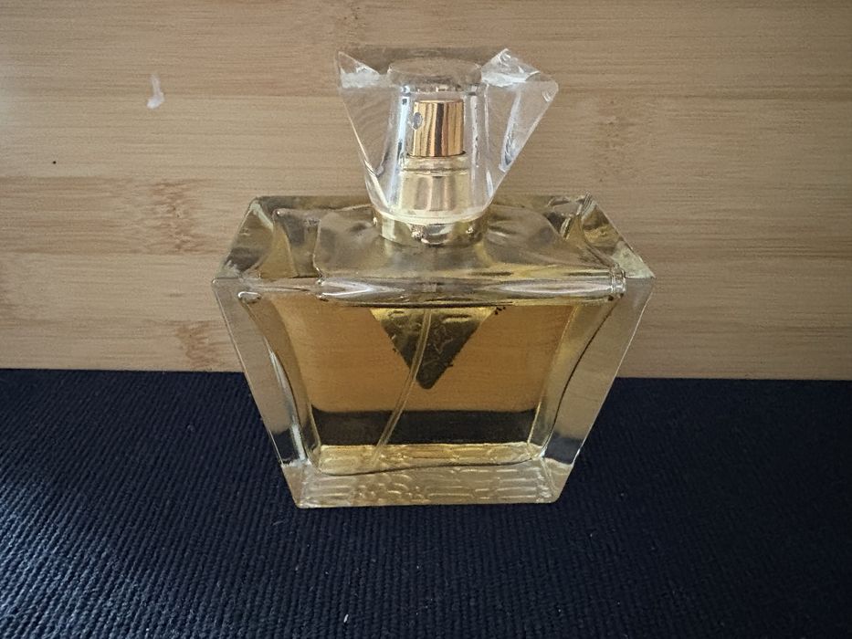 44 Guess damskie 75 ml