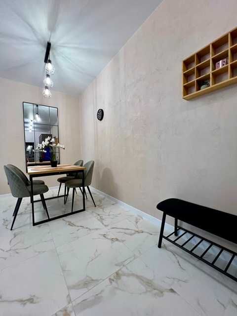 New! 3 кімнатна в Центрі!Подобово