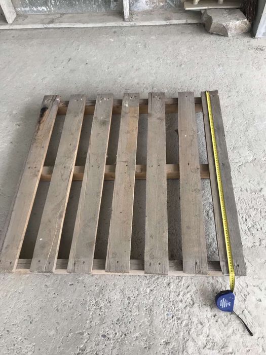 Продам піддони 100/100