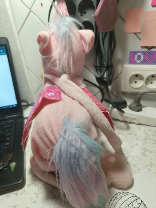 Интерактивная лошадка, пони, единорог на пульте управления