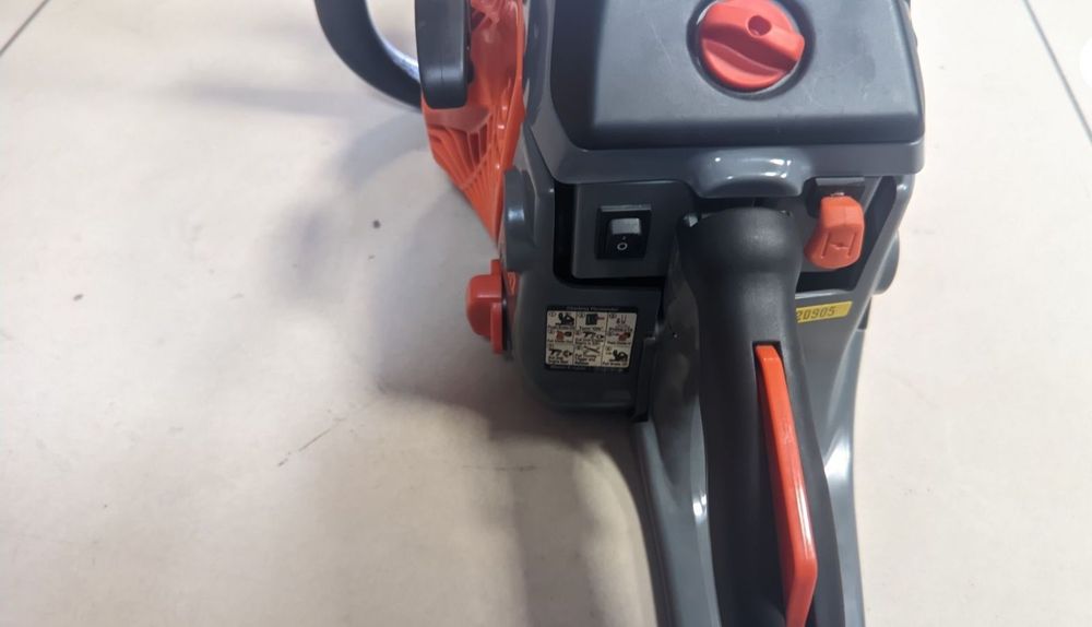 Бензопила Hitachi