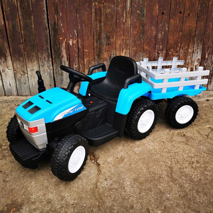 TRAKTOR NEW HOLLAND Ciągnik Elektryczny Naczepa Auto Akumulator ŚWIATŁA LED PILOT DZIECI