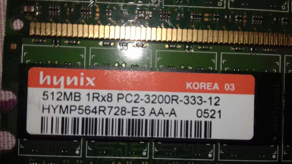 Várias memórias para servidor ddr2 de 512Mb/1Gb