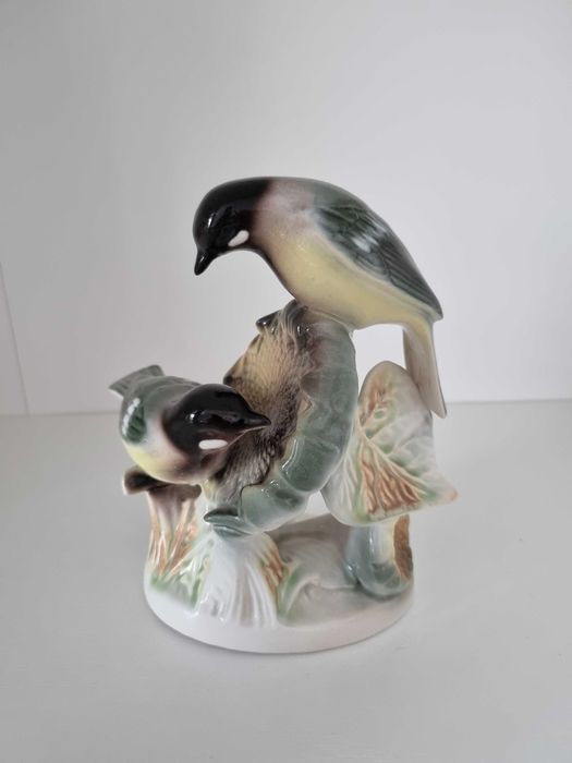 Piękna Stara Figurka Ptaków