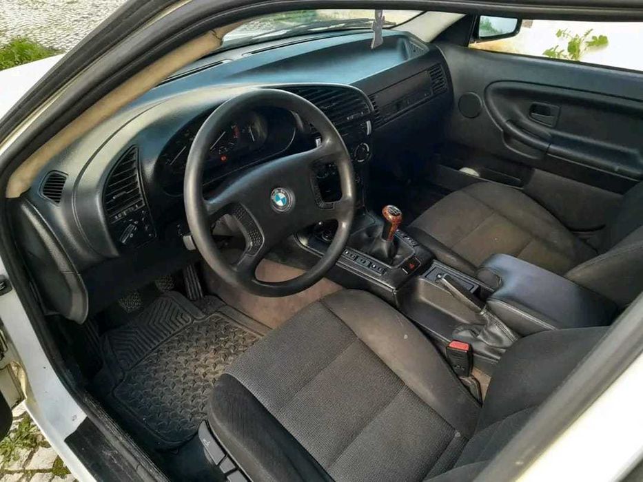 BMW 316i — 1991 — Conservado — 2 jogos de rodas — Inspeção até 11/27 - $ negociável