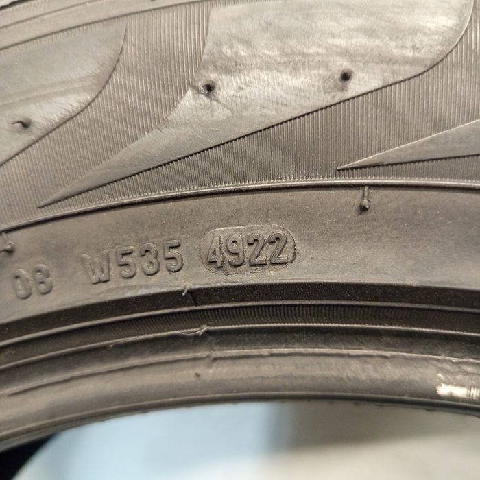 235/55R19 Pirelli Scorpion Verde