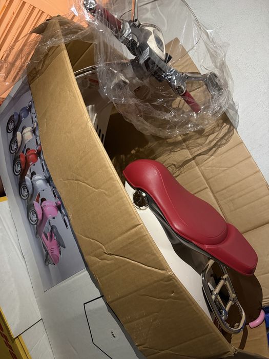 Moto Vespa - Usada (CRIANÇA)