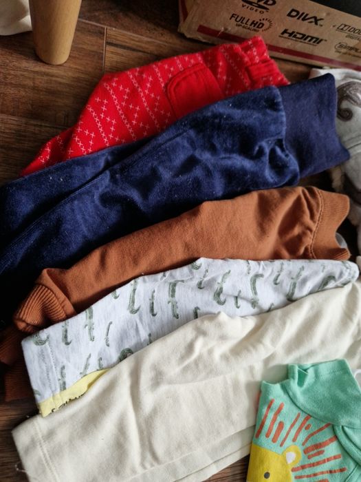 Zestaw ubranek dla chłopca rozmiar 68