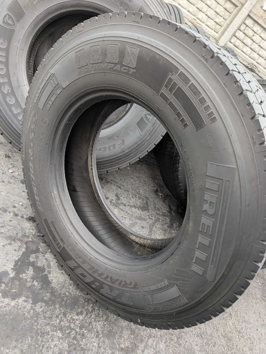 315/70R22.5 Pirelli TR:01 Triathlon napęd