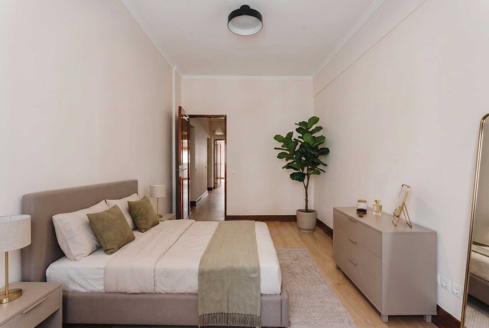 T5 com elevador | 145 m² | Metro da Quinta das Conchas
