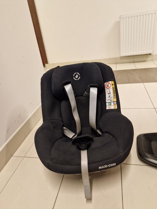 Maxi-Cosi Pearl Pro 2 i-Size Fotelik 0-18 kg Authentic Black plus baza