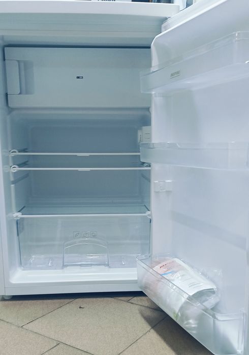 Lodówka MPM 114-CJ-35 85cm biała , czarna