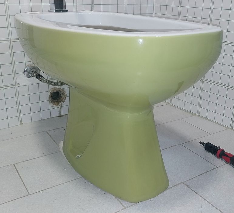 Bide da Valadares em bom estado com Sifao incluido