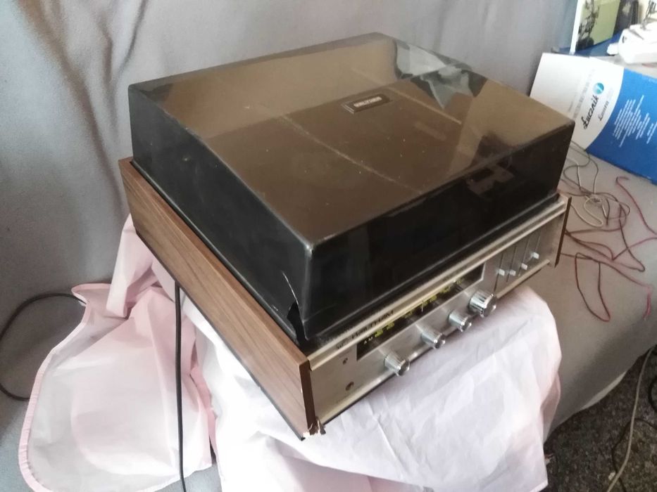 Gramofon amplituner Weltham jeden z kanałów nie działa