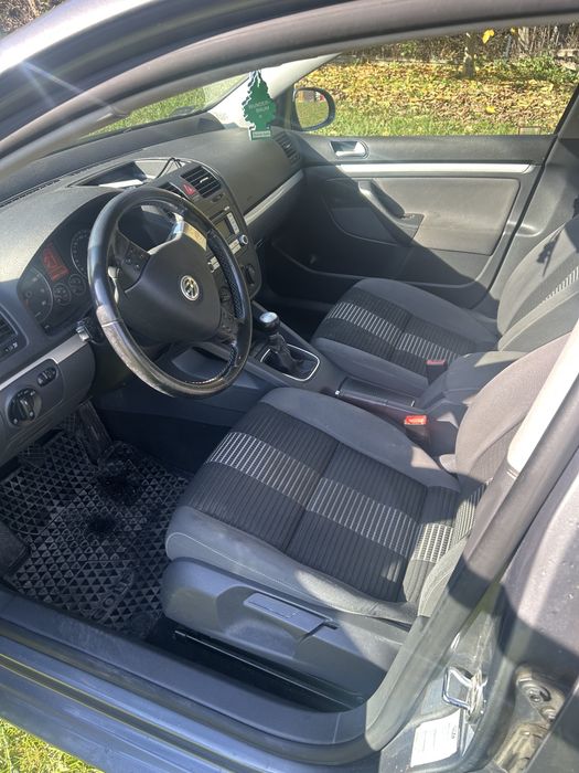 Vw golf V 1.6 Mpi