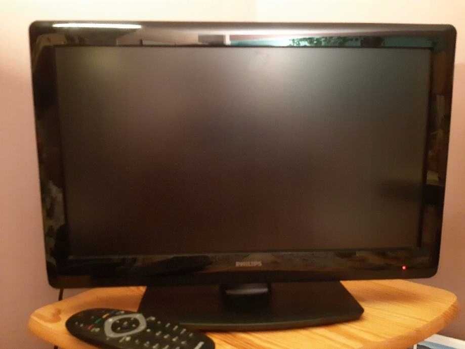 TV Lcd 19 cali PHILIPS 19PFL3606 idealny