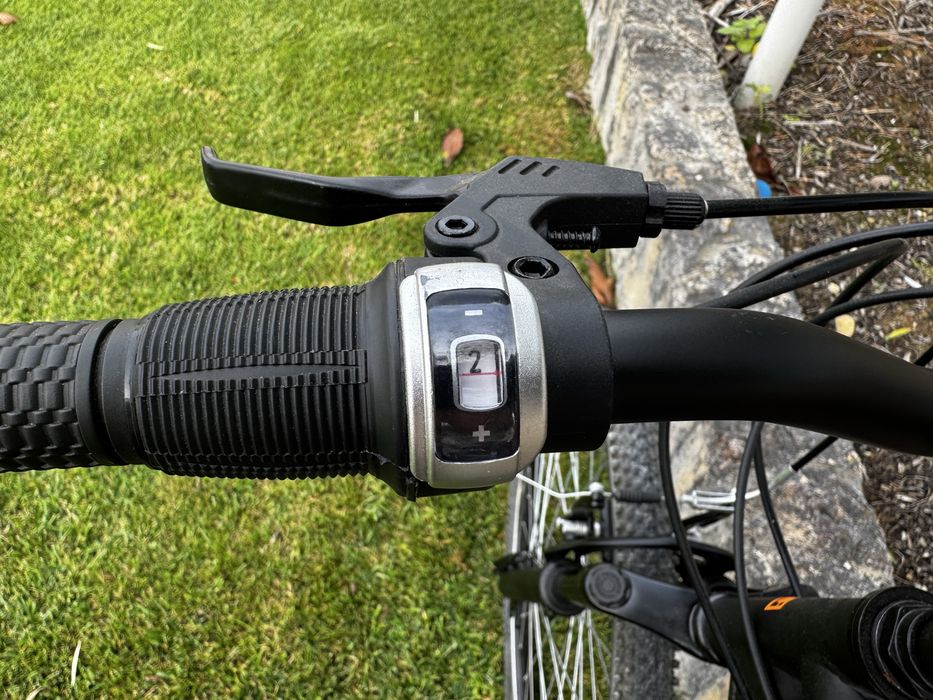 Bicicleta BTT EMT Wader 26” – Dupla Suspensão – Excelente Estado