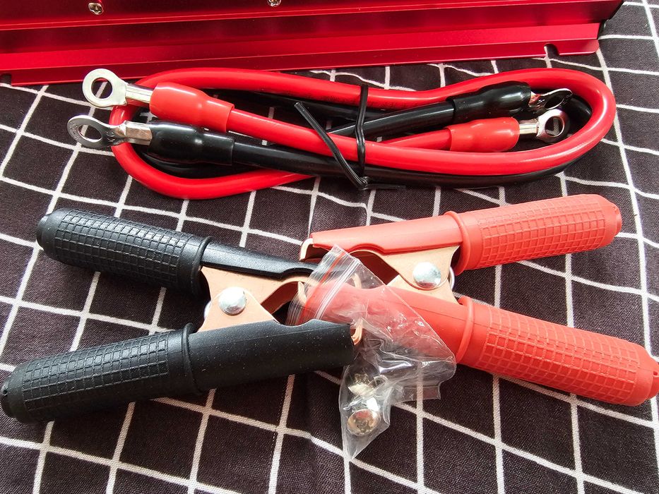 Інвертор SUTU 2200W 12-220V чистий синус