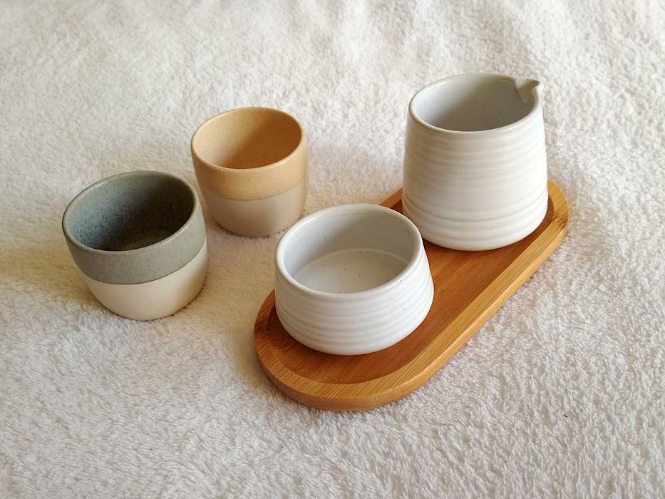 Conjunto cerâmico Nespresso (porte incluído)