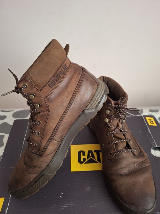 Черевики  натуральна шкіра р.44,Cat