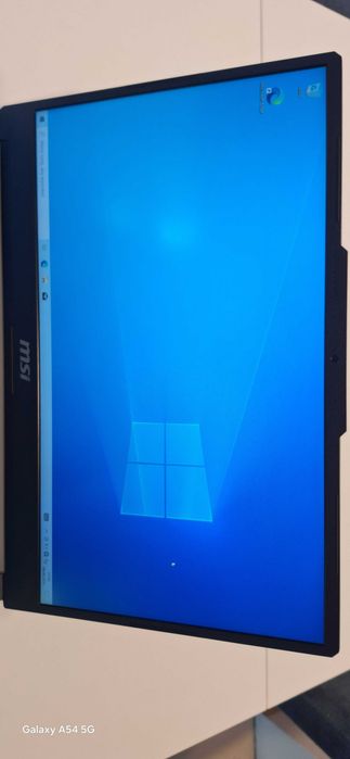 Laptop MSI Cyborg 15 RAM 32GB
