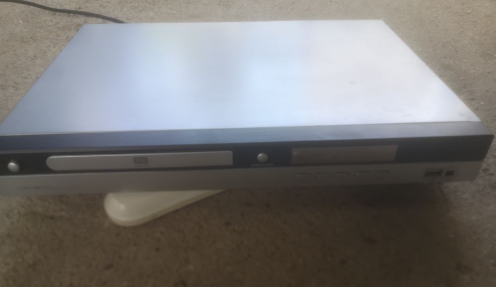 DVD com função de gravaçao mais som prologic