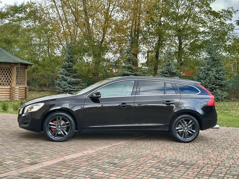 Volvo V60 2013 рік 1.6 diesel