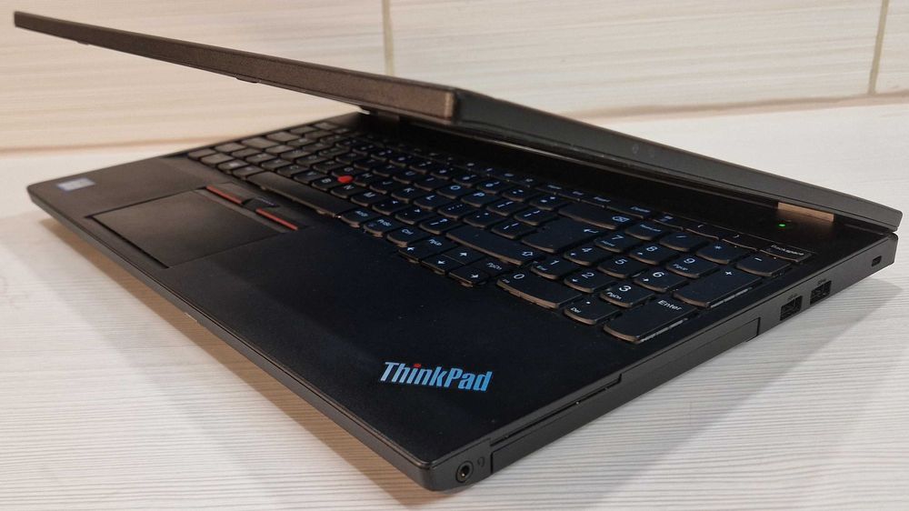 Laptop Lenovo ThinkPad L570 15,6" Full HD Intel Core i5 8/256GB 40 FPS